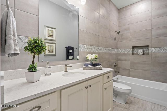 996 Willow River Drive, El Paso, TX 79932