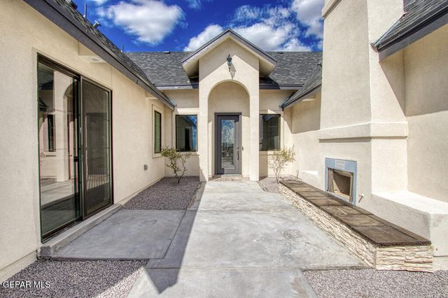 996 Willow River Drive, El Paso, TX 79932