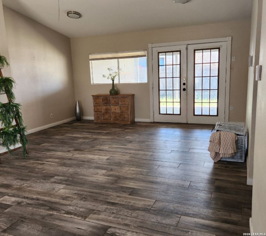 5815 Kim Valley, San Antonio, TX 78242