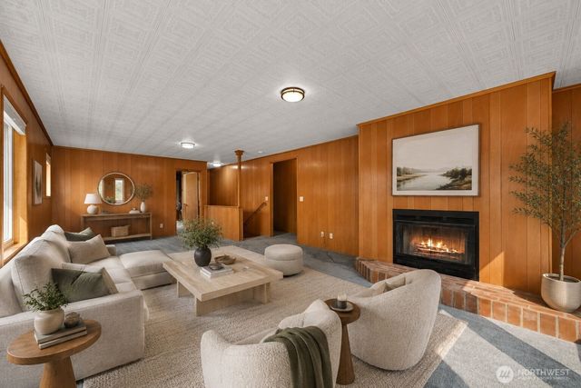 2438 N Bakerview Park Drive, Ferndale, WA 98248