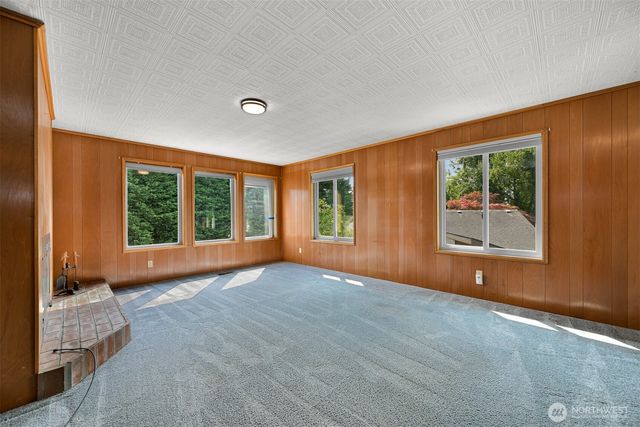 2438 N Bakerview Park Drive, Ferndale, WA 98248