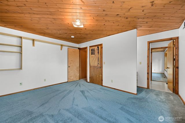 2438 N Bakerview Park Drive, Ferndale, WA 98248