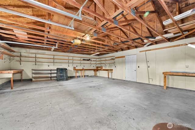 2438 N Bakerview Park Drive, Ferndale, WA 98248