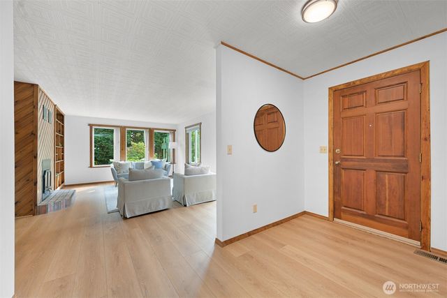 2438 N Bakerview Park Drive, Ferndale, WA 98248
