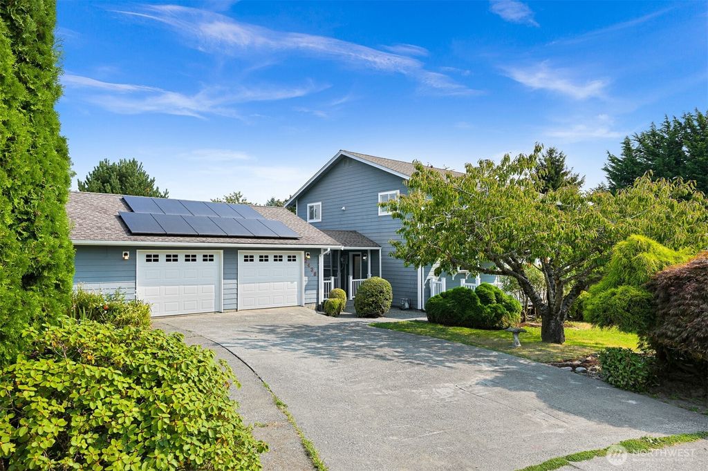 2438 N Bakerview Park Drive, Ferndale, WA 98248