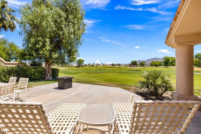 54612 Inverness Way, La Quinta, CA 92253