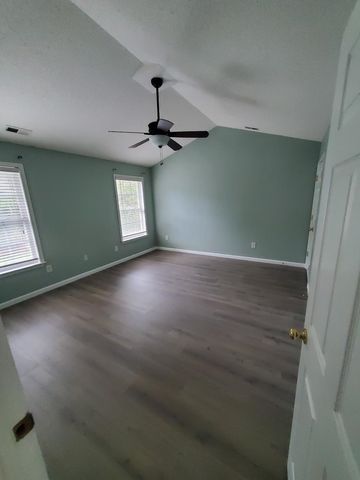 532 Tut Court, Woodruff, SC 29388