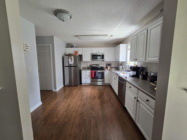 532 Tut Court, Woodruff, SC 29388