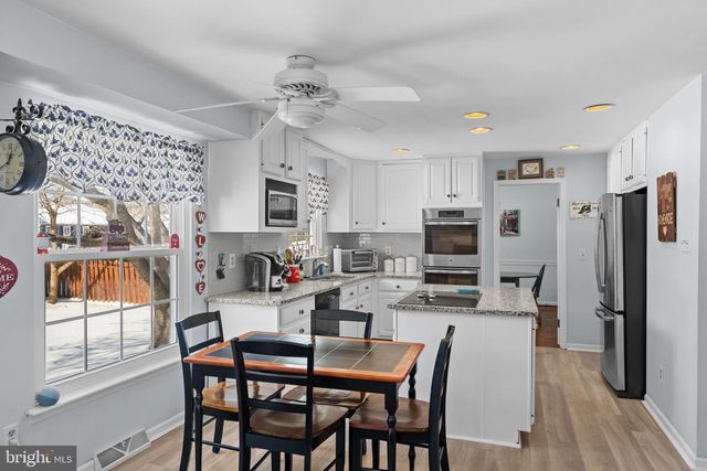 103 CRESTSIDE WAY, Malvern, PA 19355