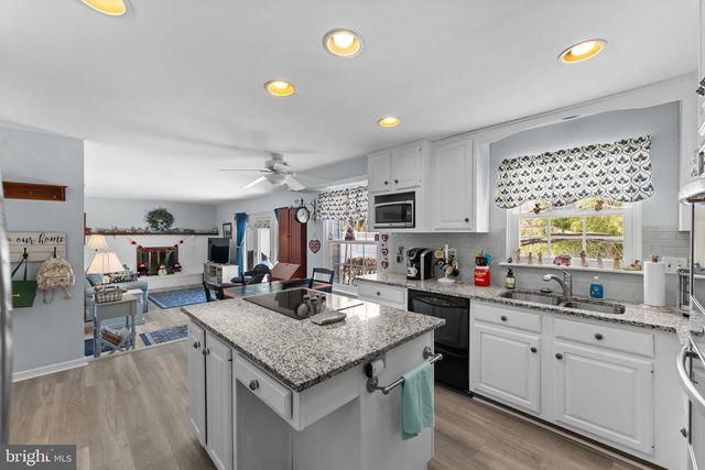 103 CRESTSIDE WAY, Malvern, PA 19355