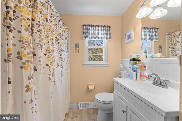 103 CRESTSIDE WAY, Malvern, PA 19355