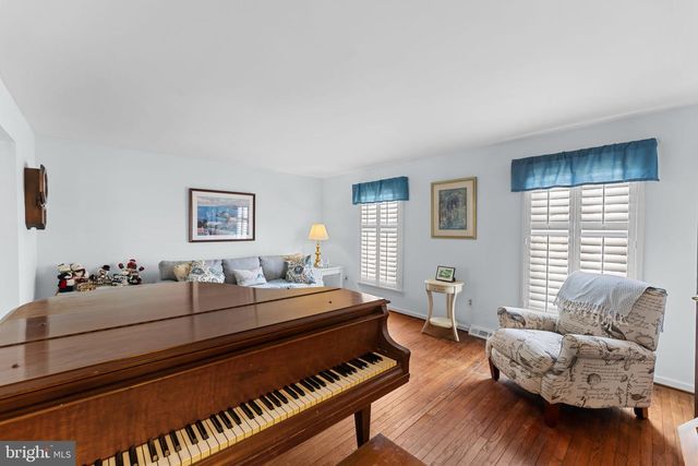 103 CRESTSIDE WAY, Malvern, PA 19355