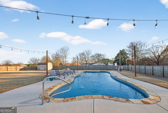 50 Washington Parkway, Jefferson, GA 30549