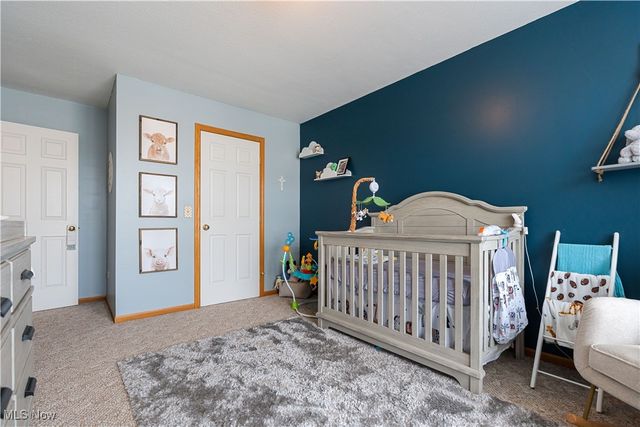 2802 Hartford Lane, Akron, OH 44312