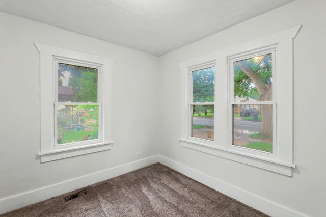 2328 W Maple, Wichita, KS 67213
