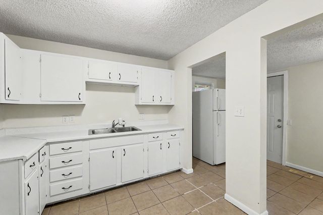 2328 W Maple, Wichita, KS 67213
