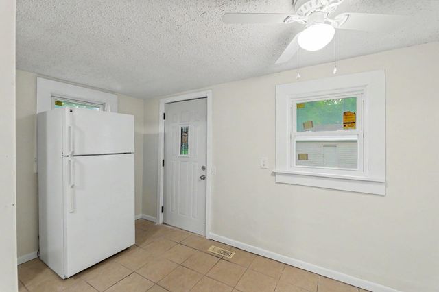 2328 W Maple, Wichita, KS 67213