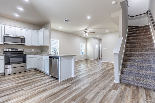 6734 Summer Fest Dr Unit 111, San Antonio, TX 78244