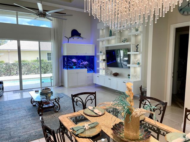 102 SE RIO PALERMO, Port St. Lucie, FL 34984