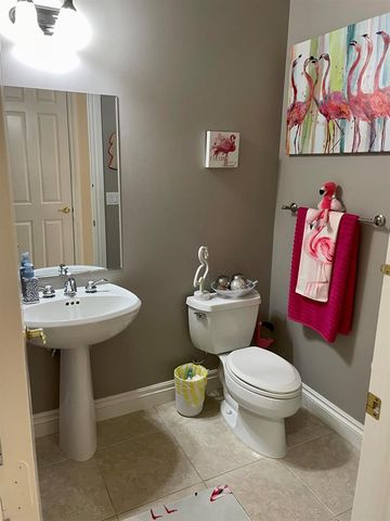 102 SE RIO PALERMO, Port St. Lucie, FL 34984