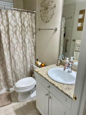 102 SE RIO PALERMO, Port St. Lucie, FL 34984