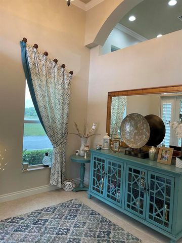 102 SE RIO PALERMO, Port St. Lucie, FL 34984