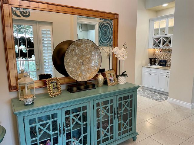 102 SE RIO PALERMO, Port St. Lucie, FL 34984