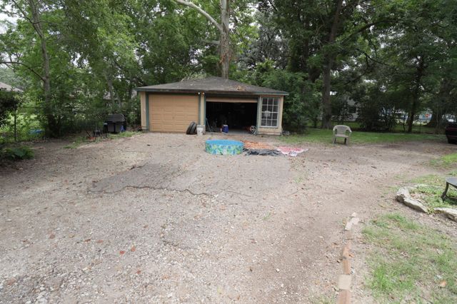 315 S Johnson Street, Alvin, TX 77511