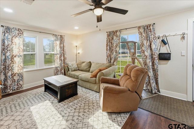 201 Braziel, Lindale, TX 75771