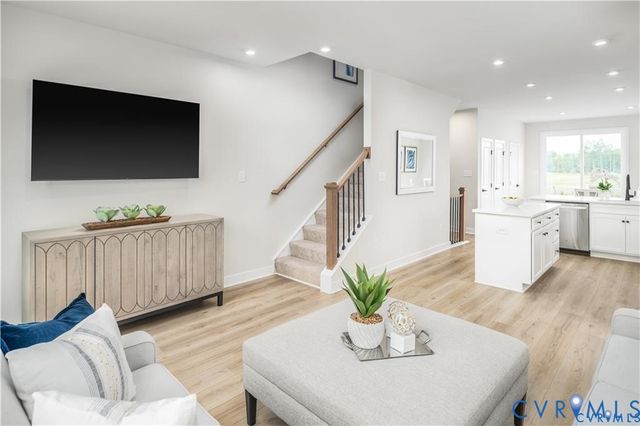 4725 Cloverleigh Dr, Midlothian, VA 23112