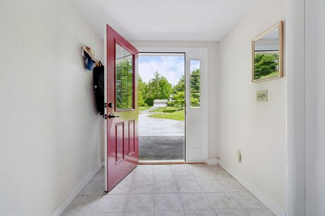 29 Blodgett Brook Road, Newbury, NH 03255