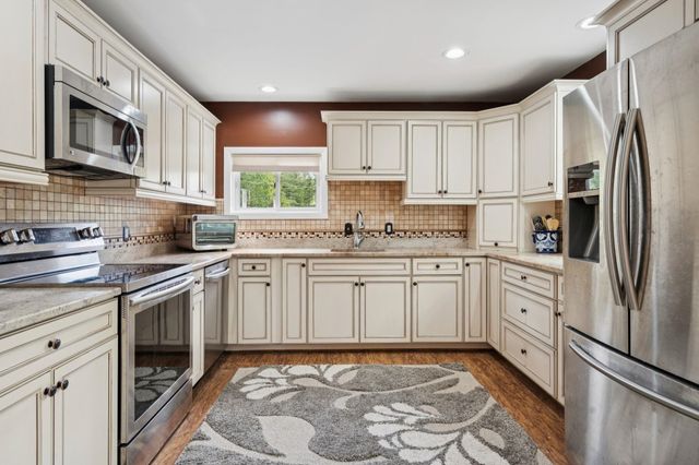 29 Blodgett Brook Road, Newbury, NH 03255