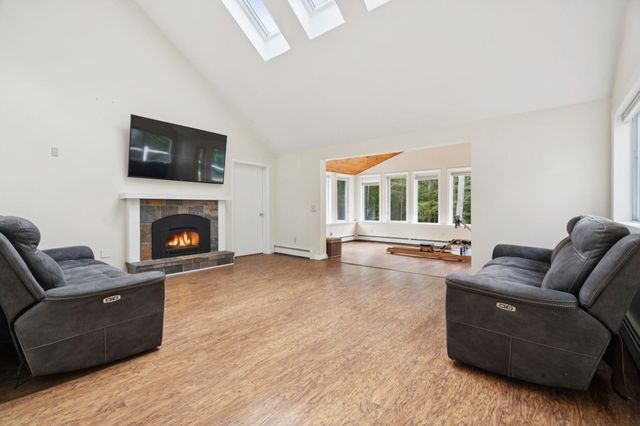 29 Blodgett Brook Road, Newbury, NH 03255