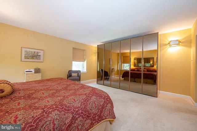 1125 HILLCREST RD, Penn Valley, PA 19072