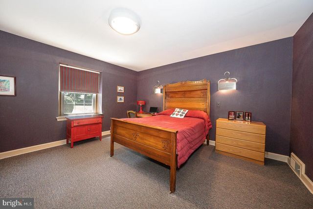 1125 HILLCREST RD, Penn Valley, PA 19072