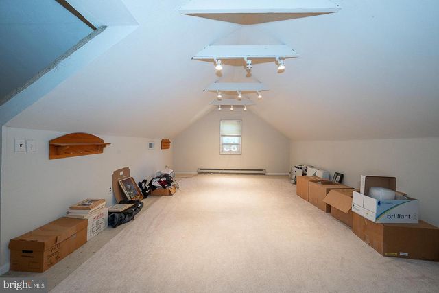 1125 HILLCREST RD, Penn Valley, PA 19072
