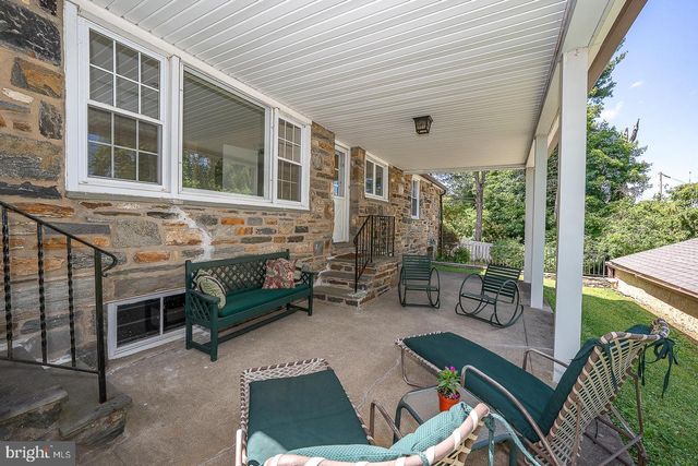 1125 HILLCREST RD, Penn Valley, PA 19072