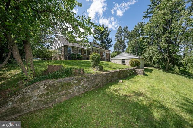 1125 HILLCREST RD, Penn Valley, PA 19072