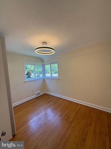 4616 ROSEDALE, Bethesda, MD 20814