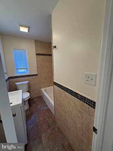 4616 ROSEDALE, Bethesda, MD 20814