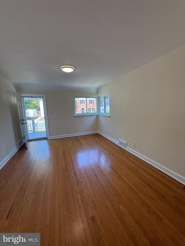 4616 ROSEDALE, Bethesda, MD 20814