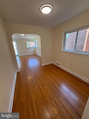 4616 ROSEDALE, Bethesda, MD 20814