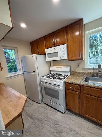 4616 ROSEDALE, Bethesda, MD 20814