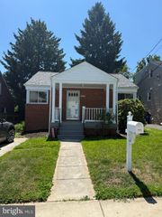4616 ROSEDALE, Bethesda, MD 20814