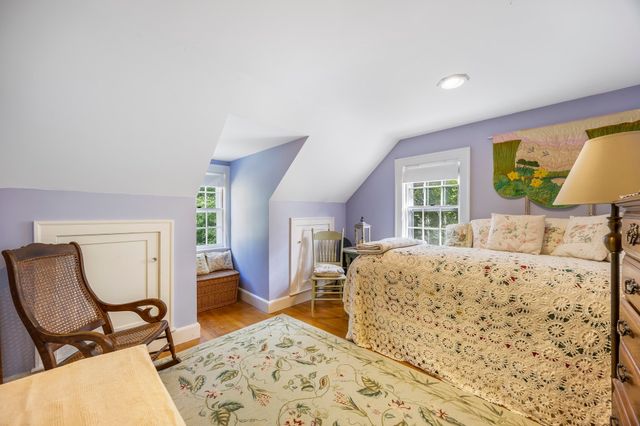 12 Rolfes Ln, Newbury, MA 01951