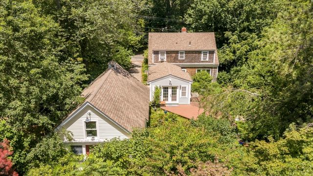 12 Rolfes Ln, Newbury, MA 01951
