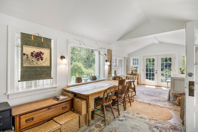12 Rolfes Ln, Newbury, MA 01951
