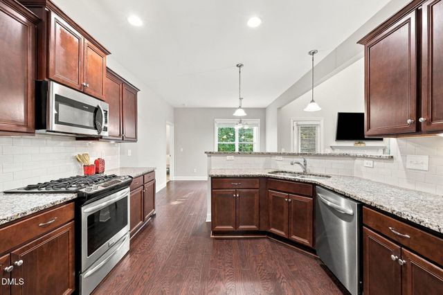 214 Hawkesburg Drive, Clayton, NC 27527