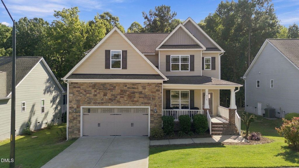 214 Hawkesburg Drive, Clayton, NC 27527