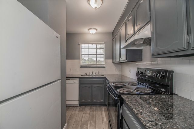 7604 Chapin Road C, Fort Worth, TX 76116